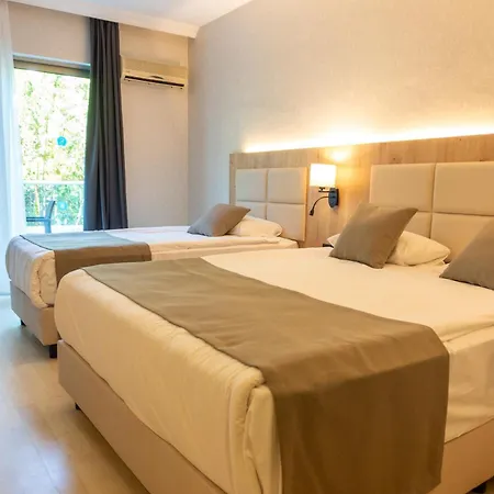 Sultan Of Hotell Side