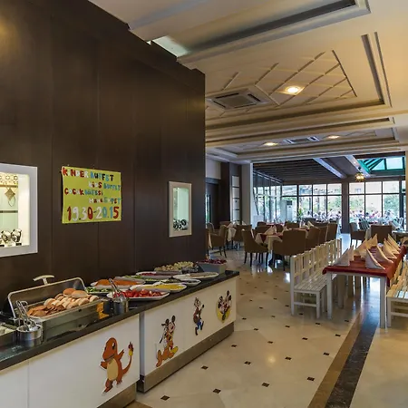 Sultan Of - Hotel Side